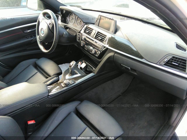 Photo 4 VIN: WBA8D9G54JNU72989 - BMW 330I 