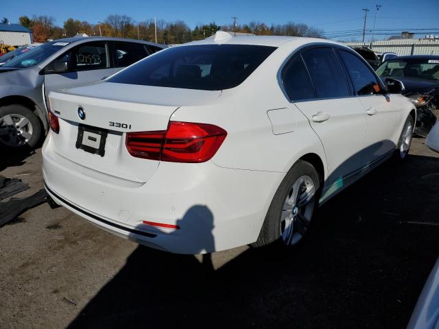 Photo 3 VIN: WBA8D9G55HNU60814 - BMW 330 XI 