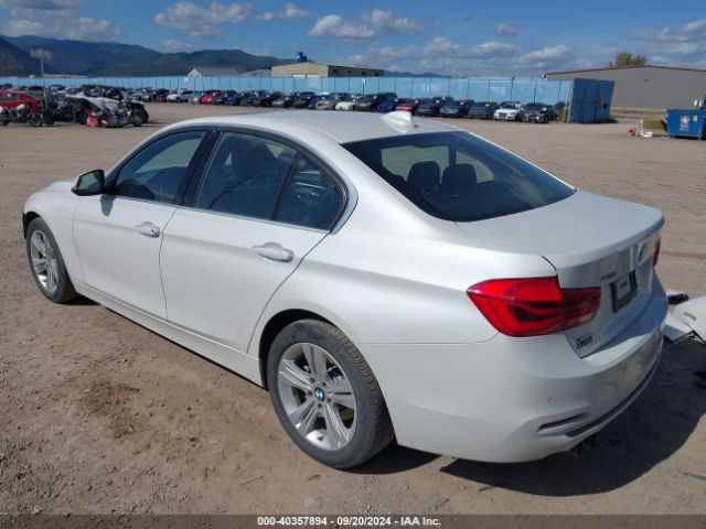 Photo 2 VIN: WBA8D9G57HNU58739 - BMW 330I 