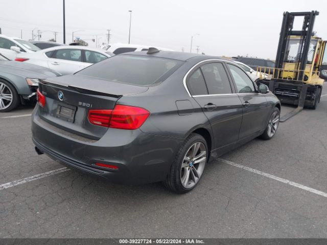 Photo 3 VIN: WBA8D9G57HNU59163 - BMW 330I 