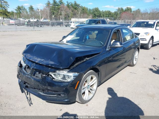 Photo 1 VIN: WBA8D9G5XJNU66713 - BMW 330I 