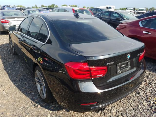 Photo 2 VIN: WBA8D9G5XJNU70793 - BMW 330 XI 