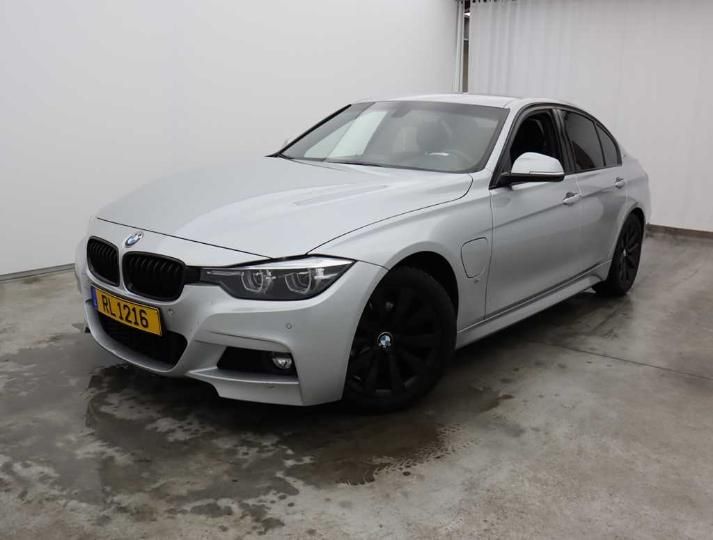 Photo 1 VIN: WBA8E11000AG67816 - BMW 3-SRIE&#3915 