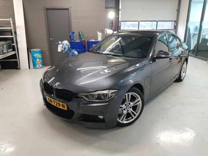 Photo 1 VIN: WBA8E11000K417600 - BMW 3-SERIE 