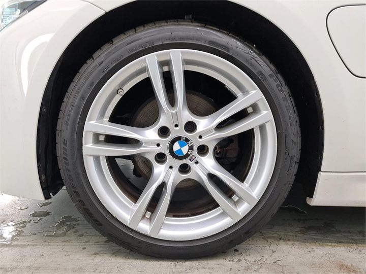 Photo 12 VIN: WBA8E11000K477246 - BMW 330 