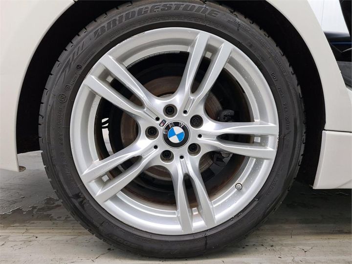 Photo 15 VIN: WBA8E11000K477246 - BMW 330 