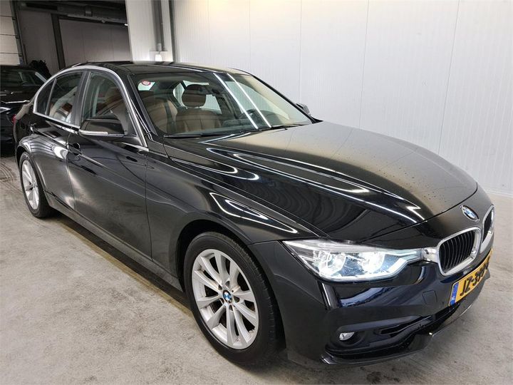 Photo 2 VIN: WBA8E11000K827829 - BMW 330 