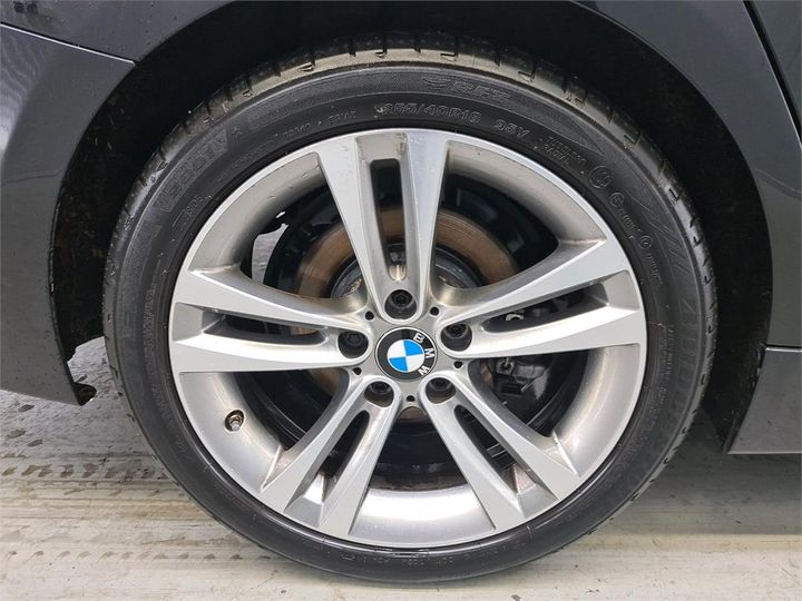 Photo 15 VIN: WBA8E11000K828933 - BMW 330 