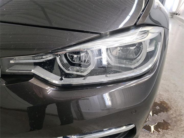 Photo 16 VIN: WBA8E11000K829242 - BMW 330 