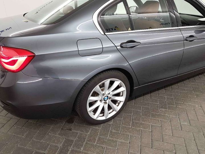 Photo 21 VIN: WBA8E11000K829502 - BMW 3 SERIE SEDAN 