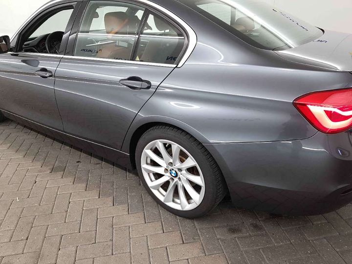 Photo 26 VIN: WBA8E11000K829502 - BMW 3 SERIE SEDAN 