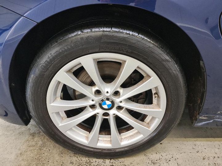 Photo 12 VIN: WBA8E11000K829662 - BMW 330 