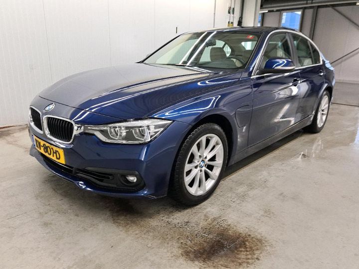 Photo 1 VIN: WBA8E11000K829855 - BMW 330 