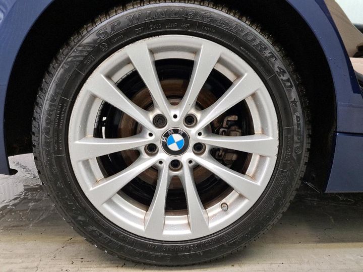 Photo 15 VIN: WBA8E11000K829855 - BMW 330 