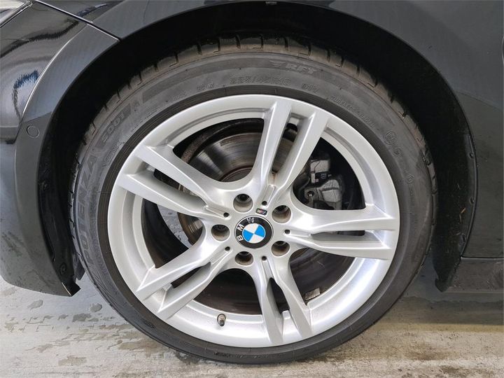 Photo 12 VIN: WBA8E11010AG67856 - BMW 330 