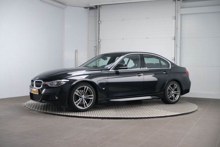 Photo 1 VIN: WBA8E11010K417427 - BMW 3 SERIE SEDAN 