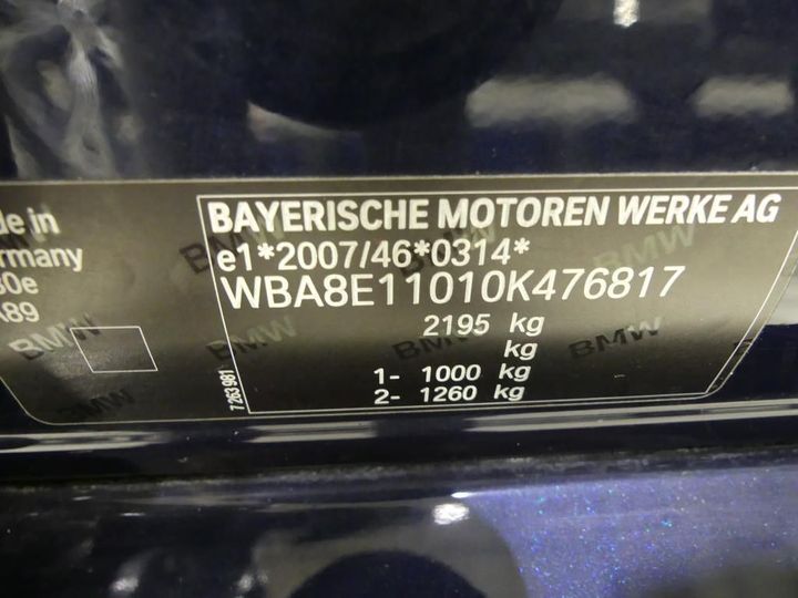 Photo 3 VIN: WBA8E11010K476817 - BMW 3 