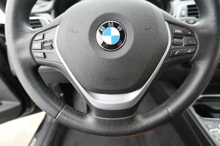 Photo 29 VIN: WBA8E11010K829167 - BMW 3-SERIE 4DRS &#3915 