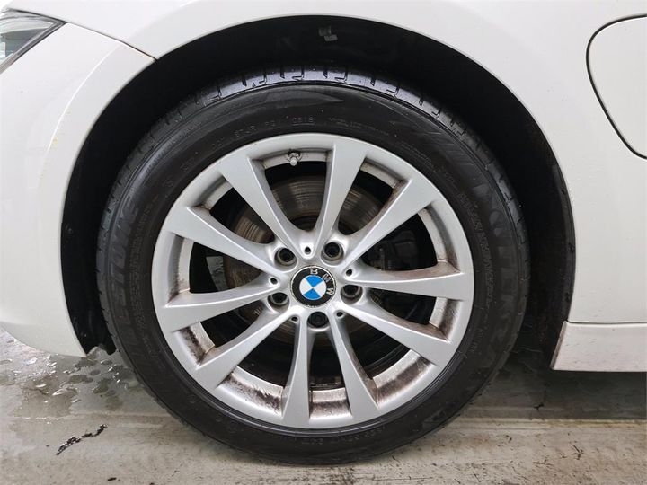 Photo 12 VIN: WBA8E11010K829198 - BMW 330 