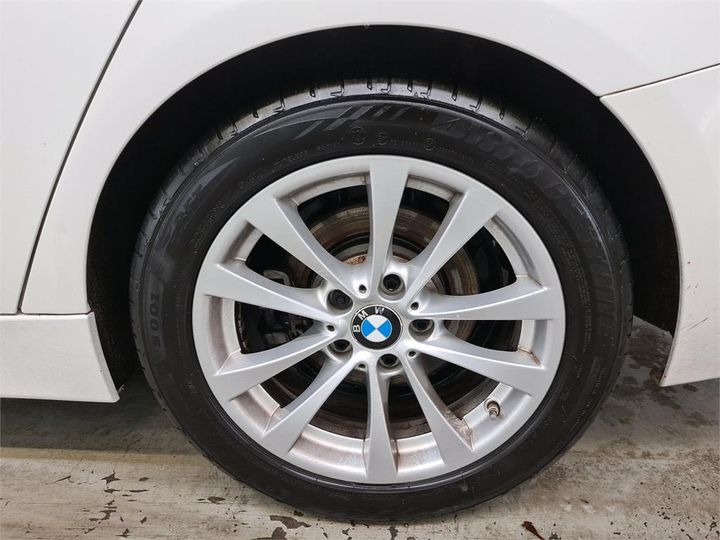 Photo 14 VIN: WBA8E11010K829198 - BMW 330 