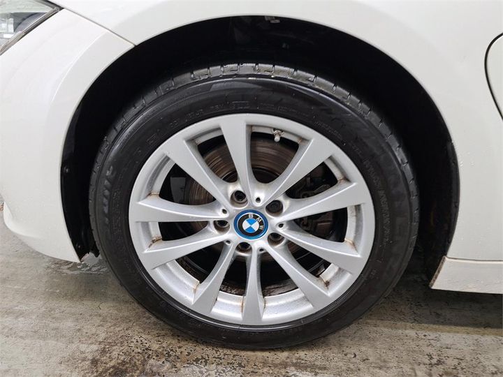 Photo 12 VIN: WBA8E11010K829315 - BMW 330 