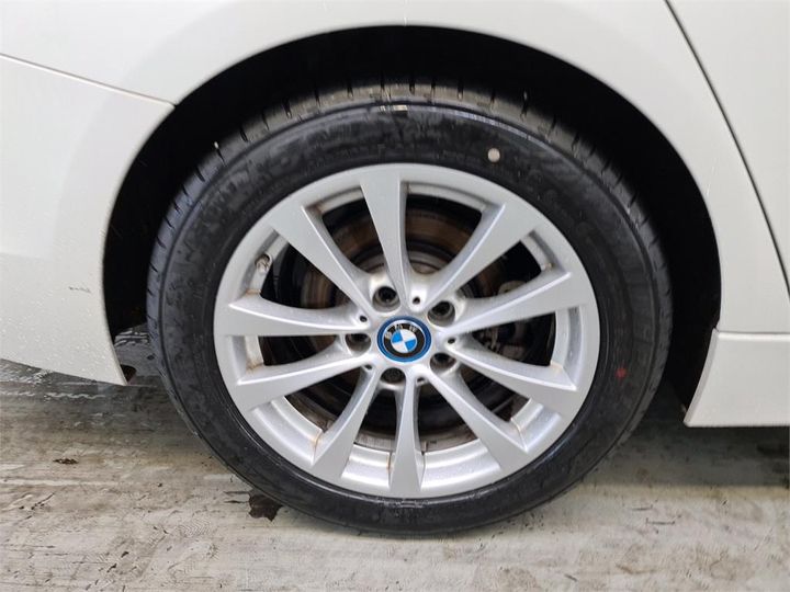 Photo 15 VIN: WBA8E11010K829315 - BMW 330 