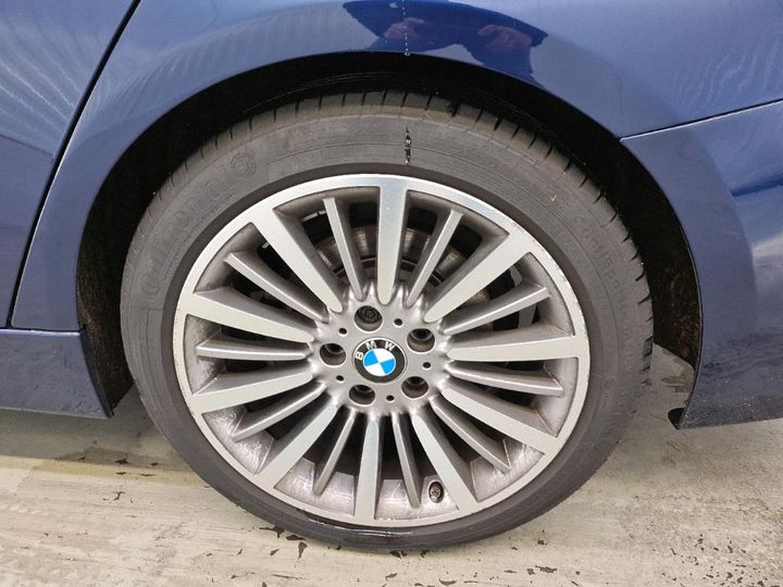 Photo 14 VIN: WBA8E11010K829654 - BMW 330 