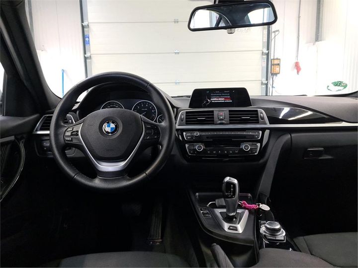 Photo 6 VIN: WBA8E11010K829749 - BMW 330 