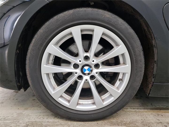 Photo 12 VIN: WBA8E11010K830111 - BMW 330 