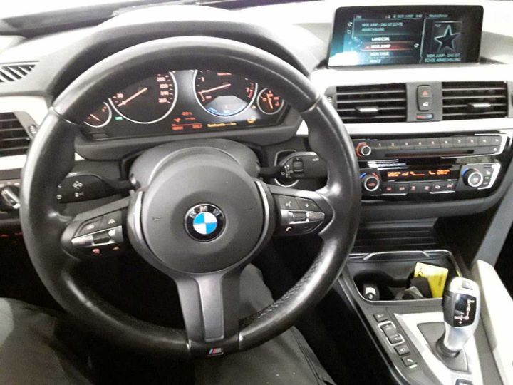 Photo 11 VIN: WBA8E11010K830903 - BMW 330 E 