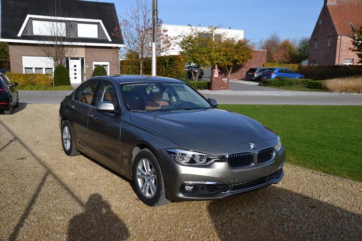 Photo 3 VIN: WBA8E11010K831873 - BMW 330E I-PERFORMANCE SALOON 