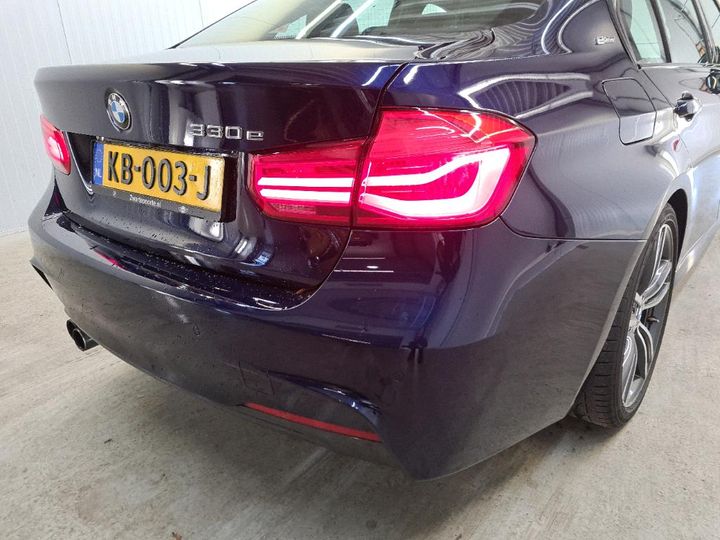 Photo 22 VIN: WBA8E11020K416724 - BMW 330 