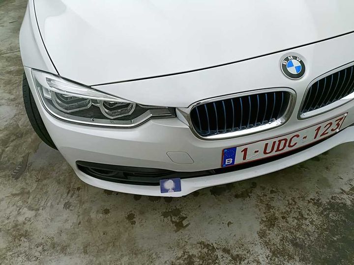 Photo 23 VIN: WBA8E11020K421017 - BMW 3-SERIE 4DRS &#3915 