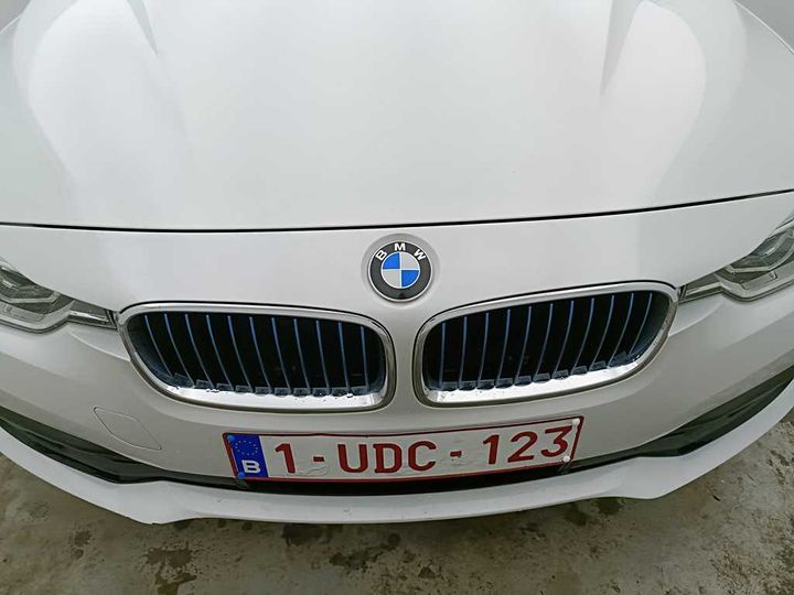 Photo 5 VIN: WBA8E11020K421017 - BMW 3-SERIE 4DRS &#3915 