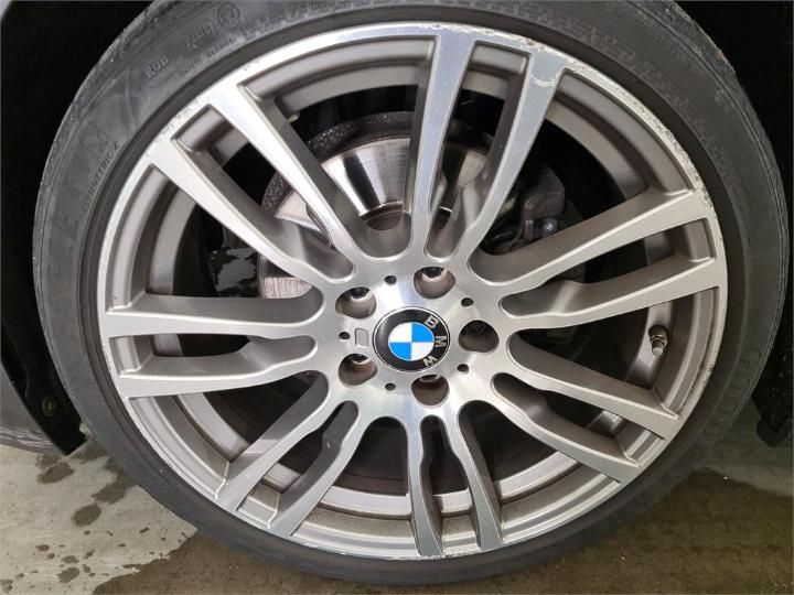 Photo 13 VIN: WBA8E11020K477118 - BMW 3 