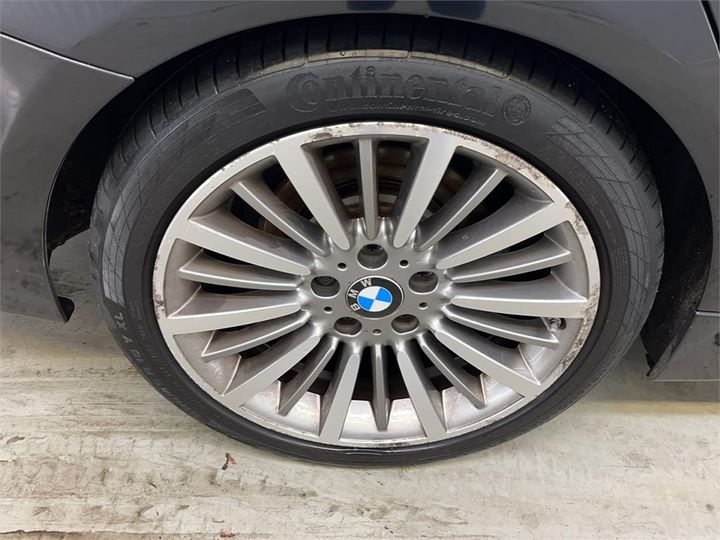 Photo 15 VIN: WBA8E11020K829002 - BMW 330 