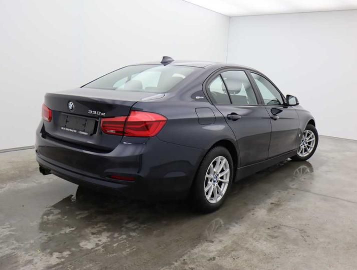 Photo 2 VIN: WBA8E11020K829176 - BMW 3-SERIE 4DRS &#3915 