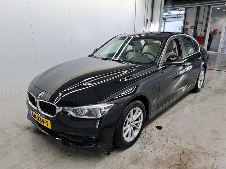 Photo 1 VIN: WBA8E11020K829257 - BMW 330 