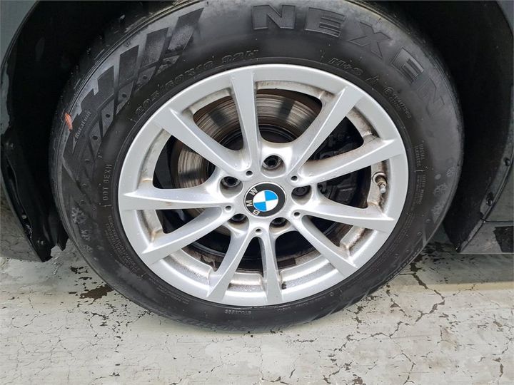 Photo 12 VIN: WBA8E11020K829257 - BMW 330 