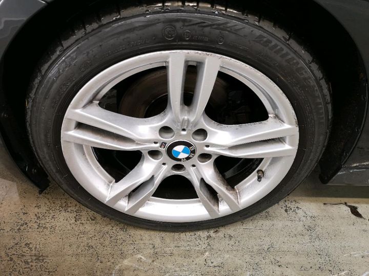 Photo 12 VIN: WBA8E11020K829808 - BMW 330 