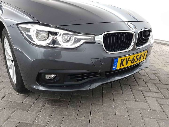 Photo 18 VIN: WBA8E11020K829937 - BMW 3 SERIE SEDAN 