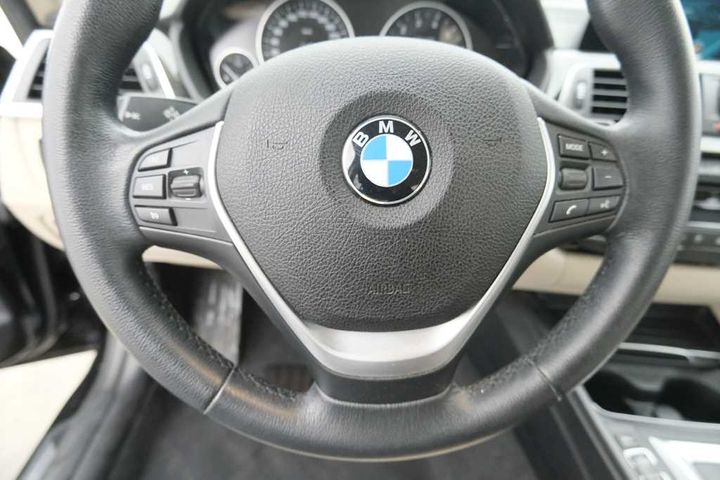 Photo 22 VIN: WBA8E11030K420796 - BMW 3-SERIE 4DRS &#3915 