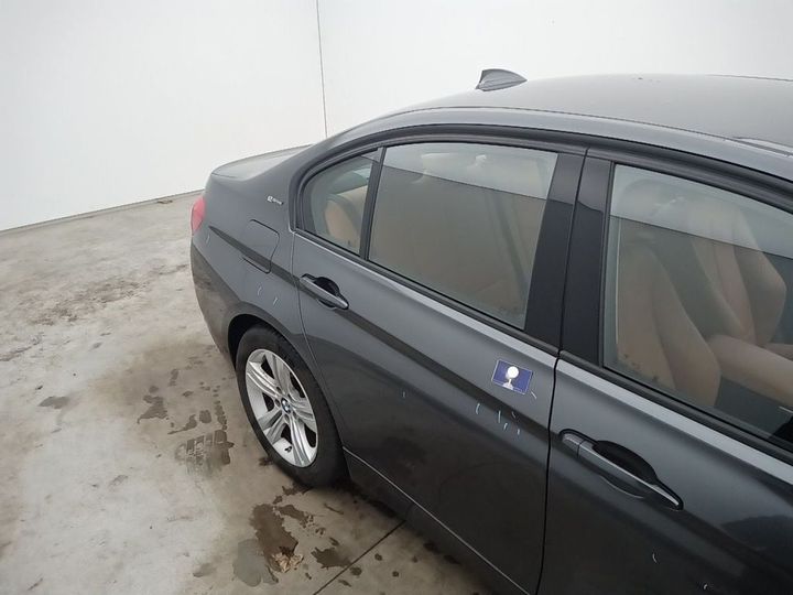 Photo 20 VIN: WBA8E11030K421754 - BMW 3-SERIE 4DRS &#3915 