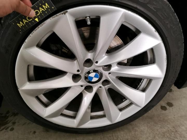 Photo 27 VIN: WBA8E11030K828649 - BMW 3 