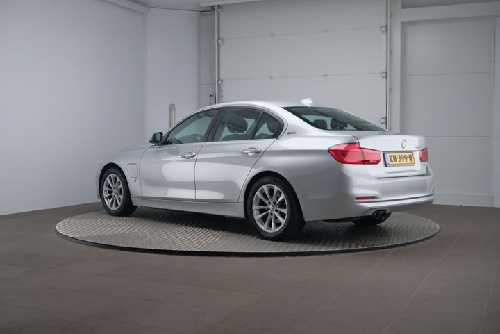 Photo 3 VIN: WBA8E11030K829154 - BMW 3 SERIE SEDAN 