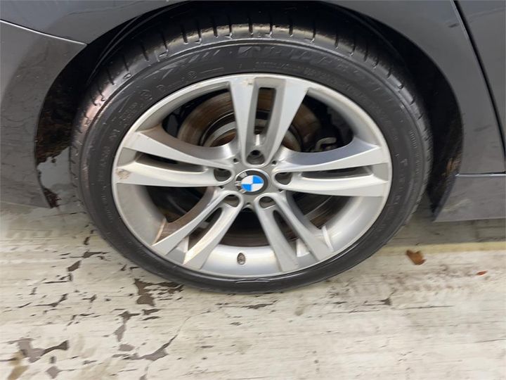 Photo 15 VIN: WBA8E11030K829686 - BMW 330 