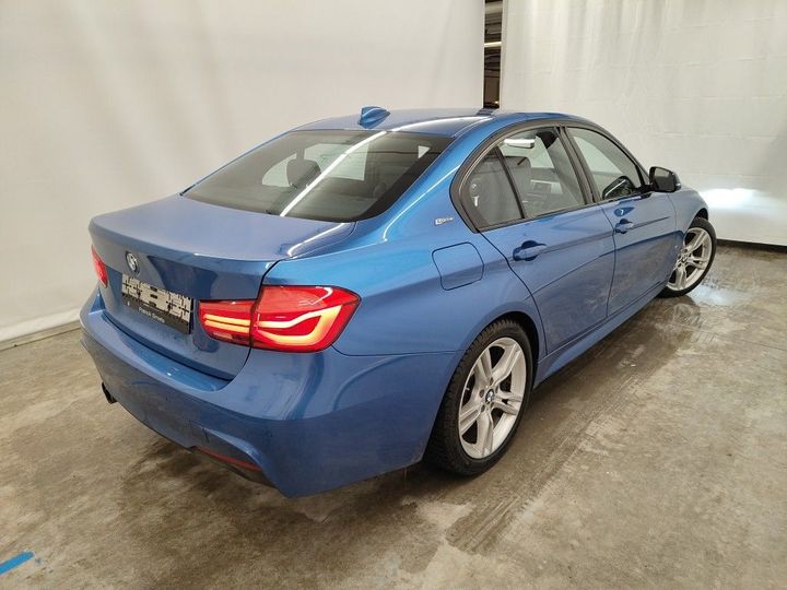 Photo 1 VIN: WBA8E11040K421097 - BMW 3-SERIE 4DRS '15 