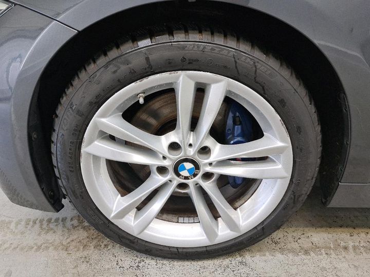 Photo 12 VIN: WBA8E11040K476584 - BMW 330 