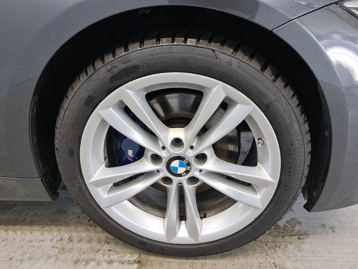 Photo 13 VIN: WBA8E11040K476584 - BMW 330 