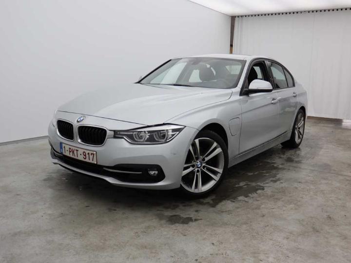 Photo 1 VIN: WBA8E11040K828000 - BMW 3-SERIE 4DRS &#3915 